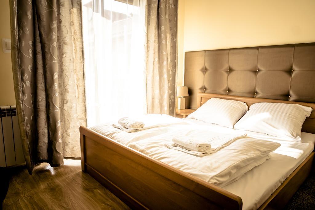Pensjonat Nad Zalewem Stare Miasto (Konin) Quarto foto